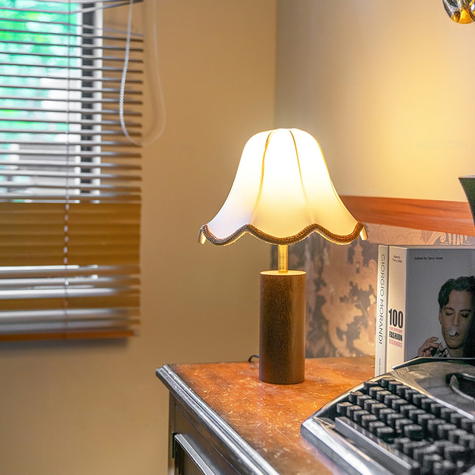 DanikaLight - Table Lamp