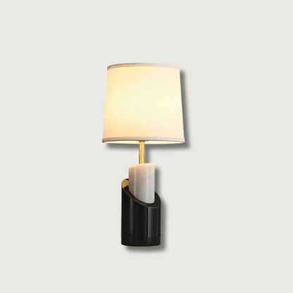 ClassicBrilliance – Marmor bordlampe med messingfinish