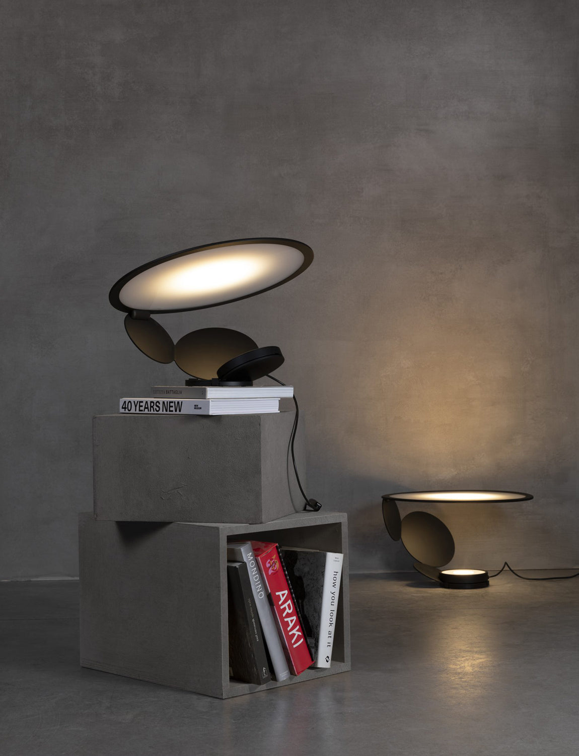 LightSlice - Stilfuld bordlampe med subtile snitdetaljer