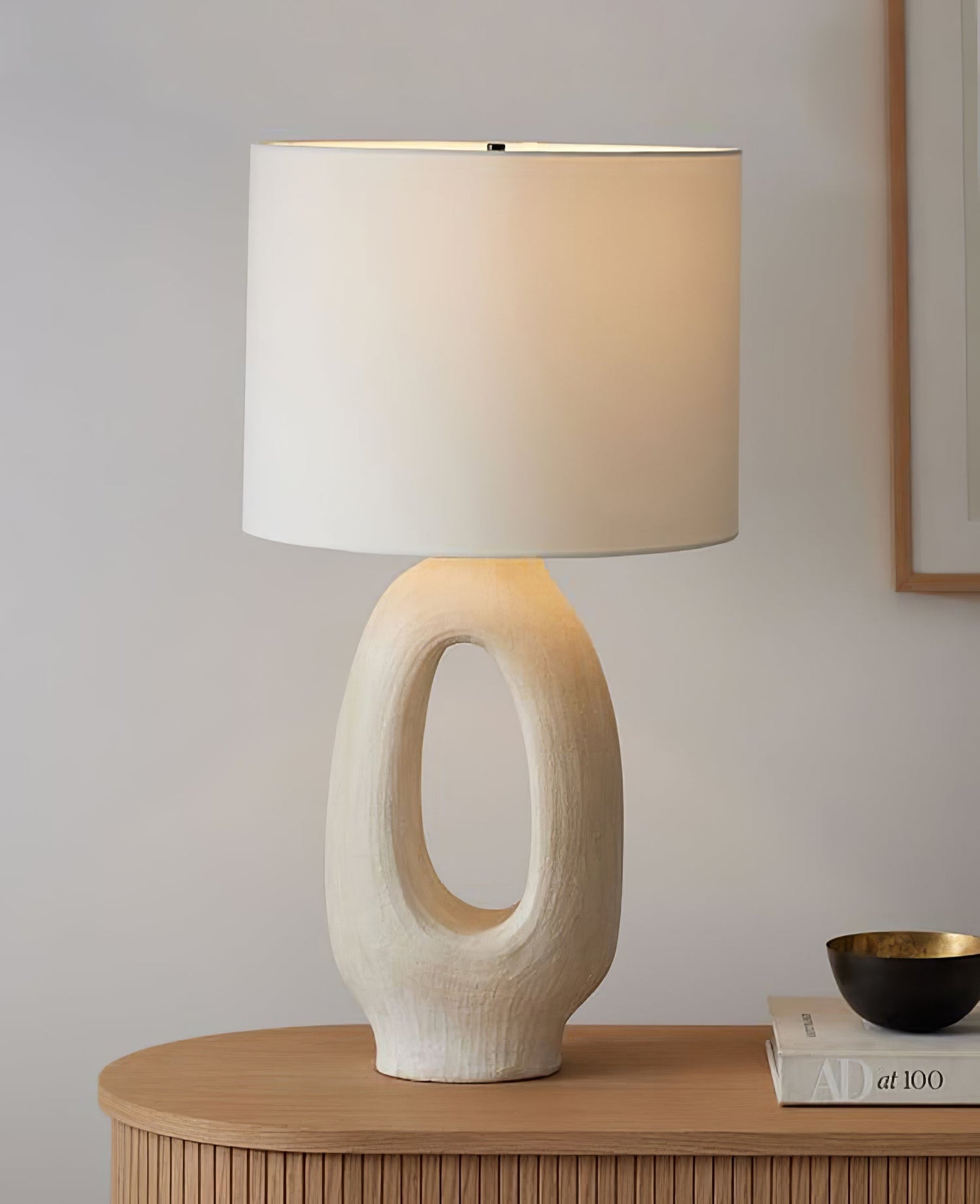 ModernGlow – Harpiks Bordlampe med Linnedskærm