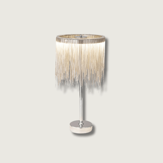 CadenaGloed - Tischlampe mit schicken Quasten-Details und gemütlicher Lichtstreuung