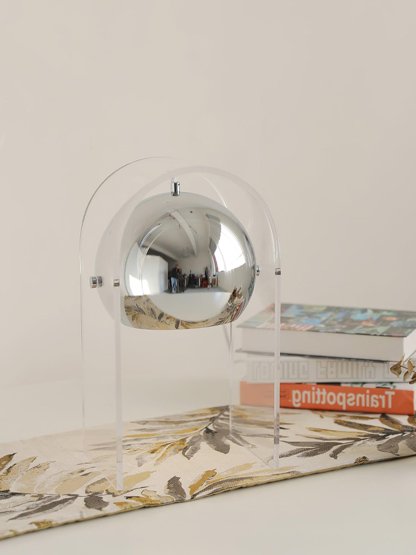 InstaGloed - Table Lamp with Touch Sensor and Elegant Finish