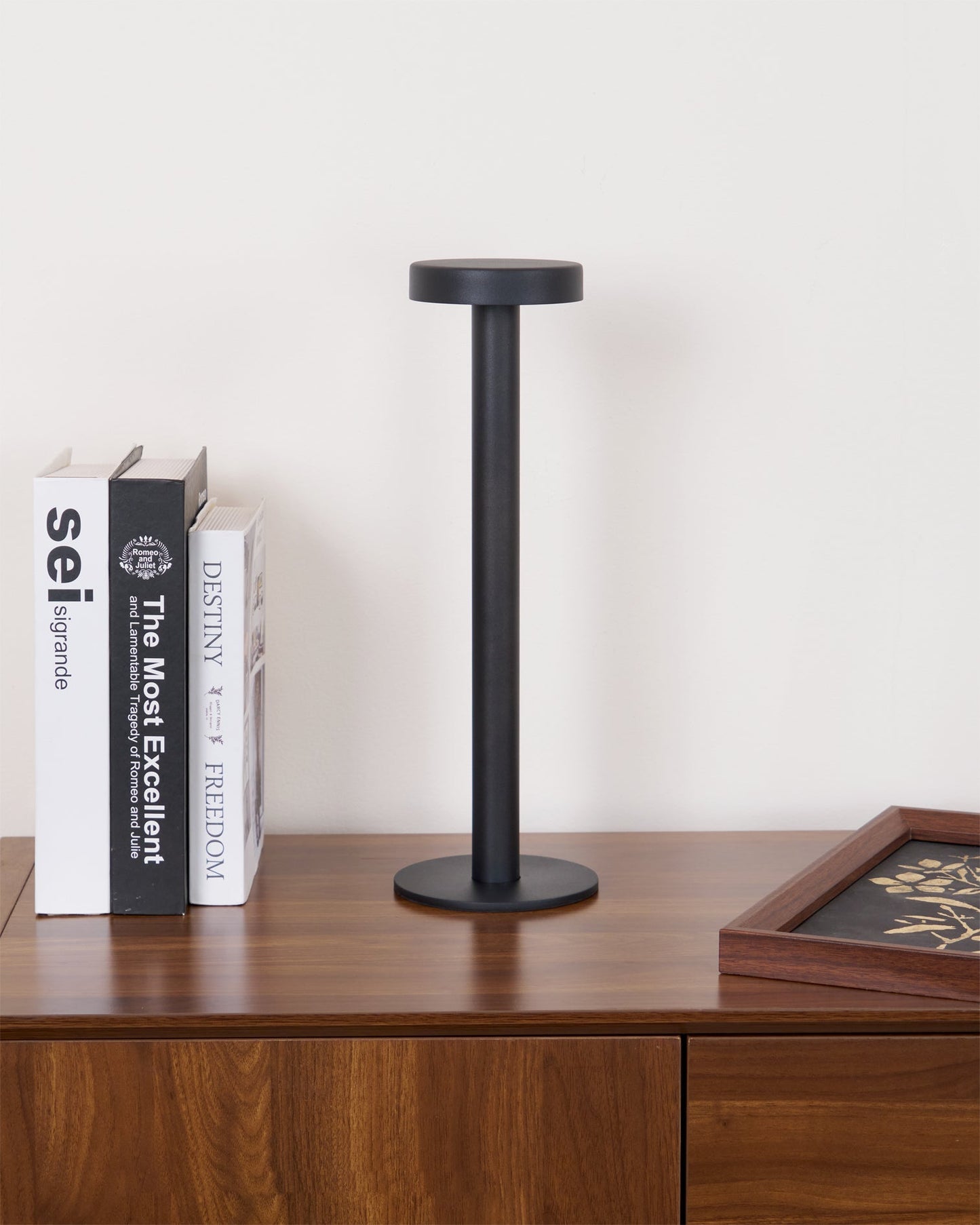 LumoMag - Portable Table Lamp with Magnetic Base