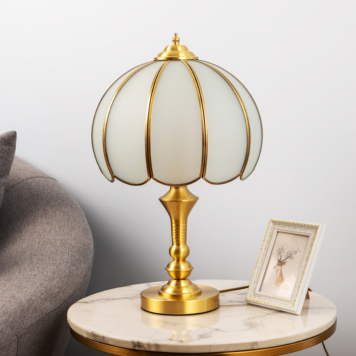 LuxeBrass – Retro Design Table Lamp with White Finish