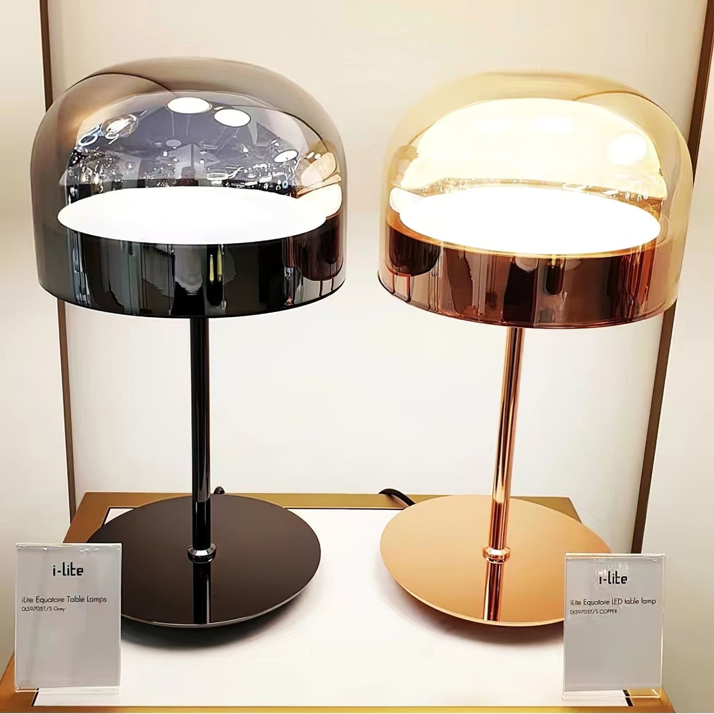 LuxeEquator - LED Table Lamp with Planetary Design and Subtle Lighting