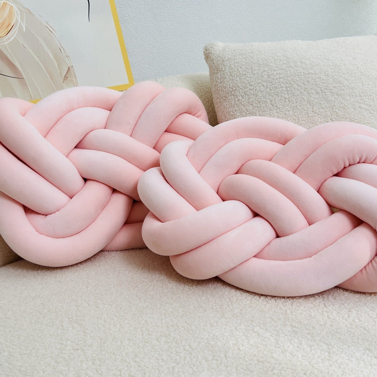 SnugKnot - Stilvolle Wohnzimmerkissen
