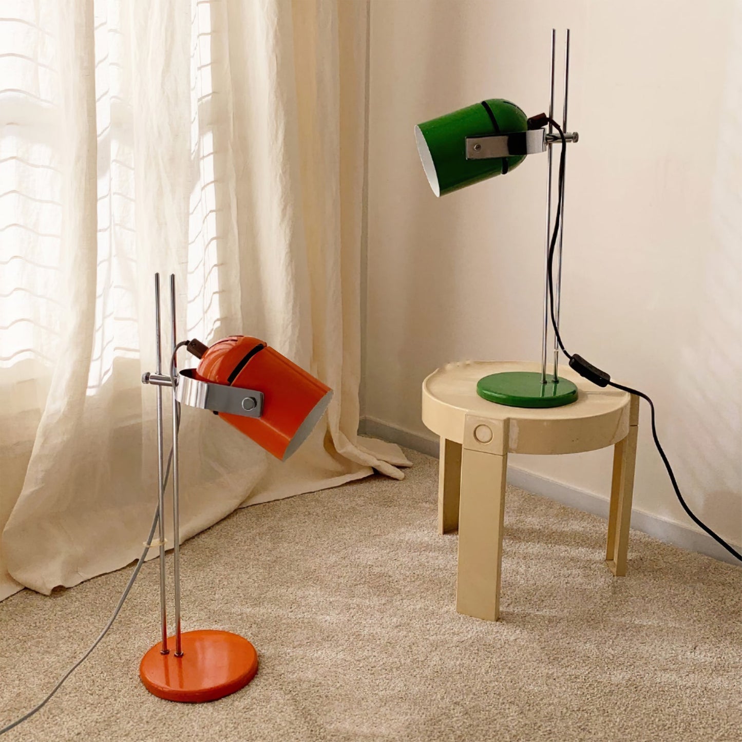 CombiGlow - Bordlampe med fleksibel form og omgivende glød