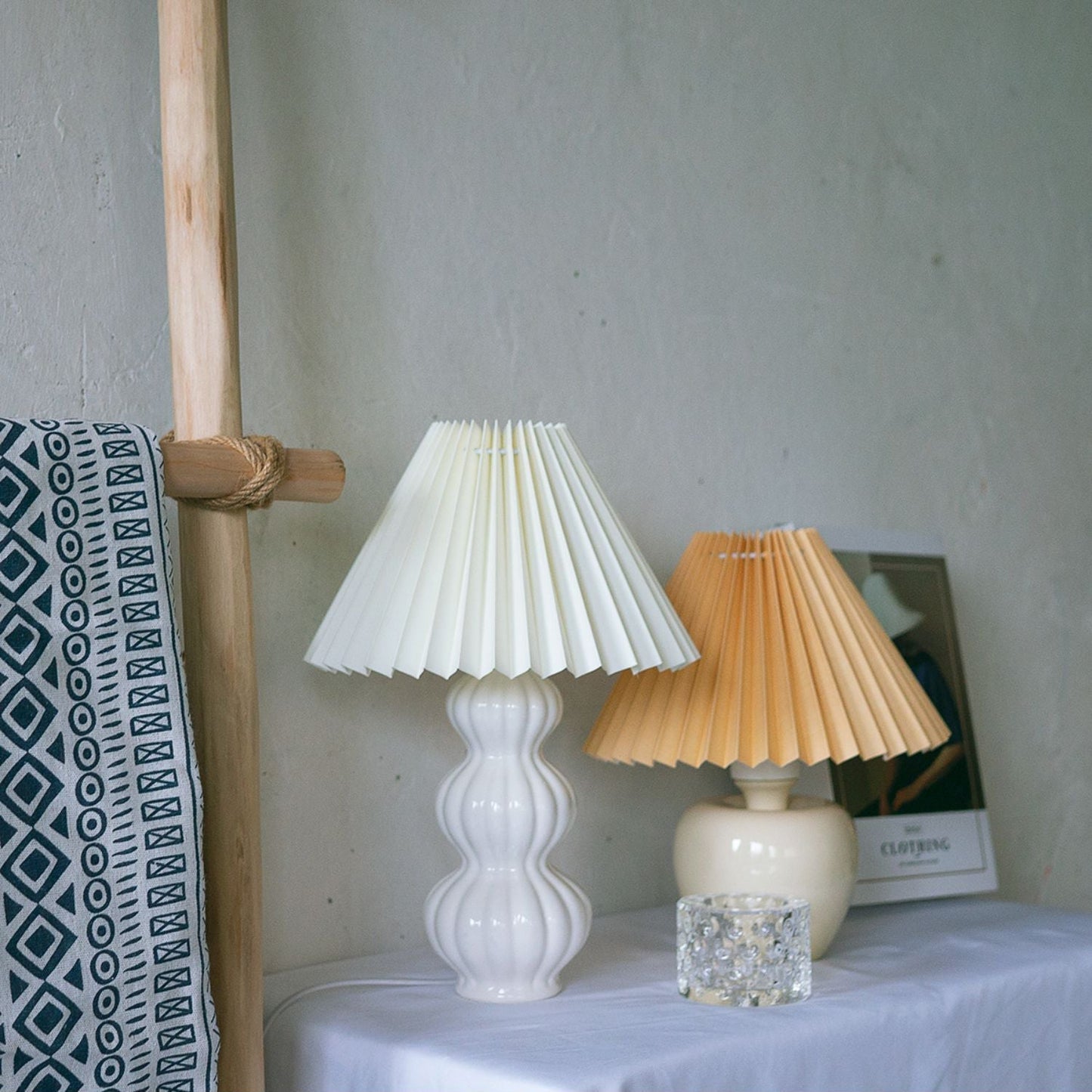 LunaLuxe - Table Lamp with Pleated Style and Pleasant Atmosphere