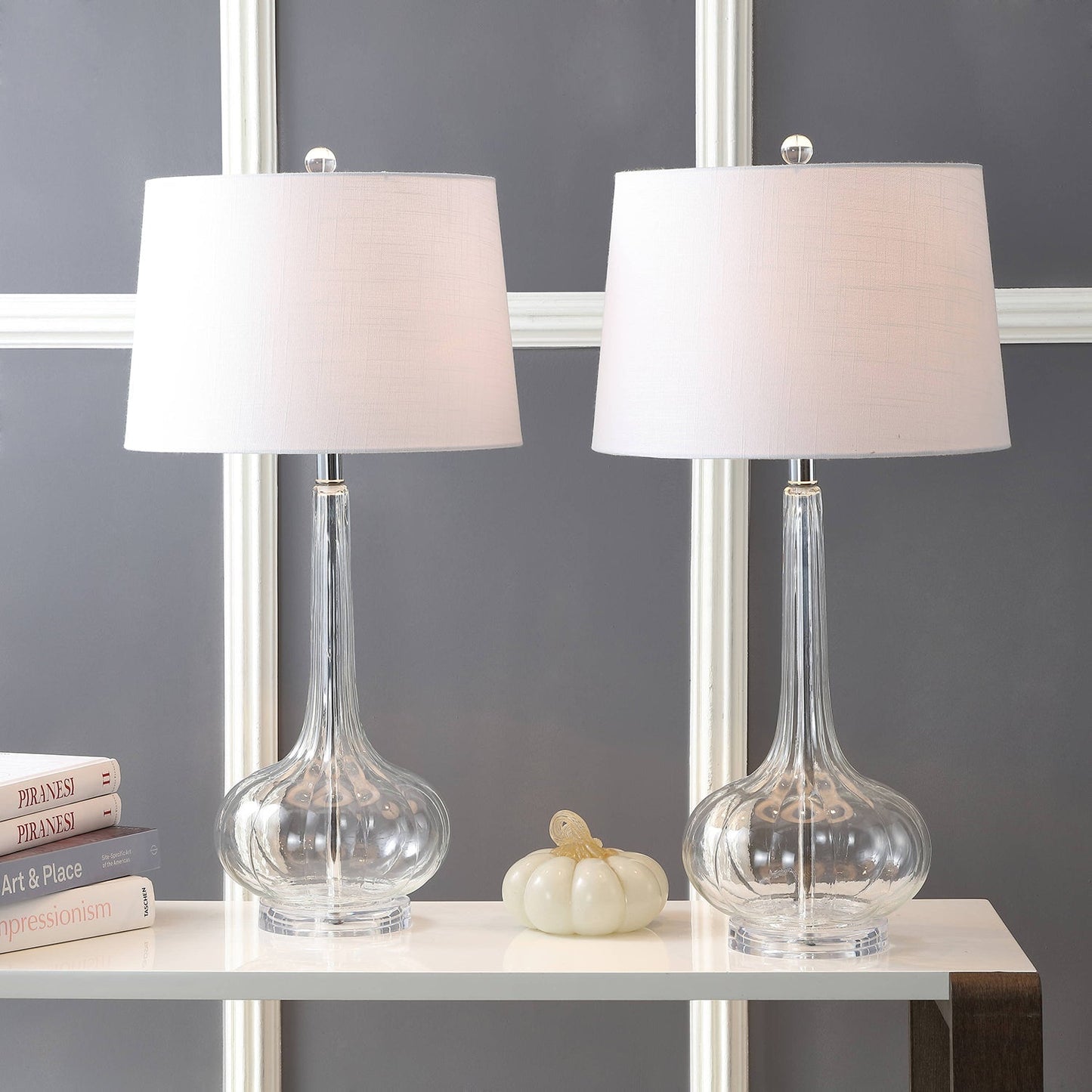 SereneGlow – Ceramic Table Lamp with White Fabric Shade