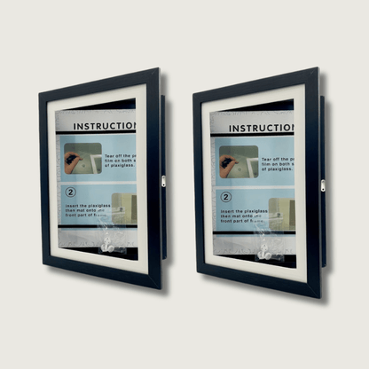 ArtSnap - 2x Removable Photo Frames with Magnetic Closure