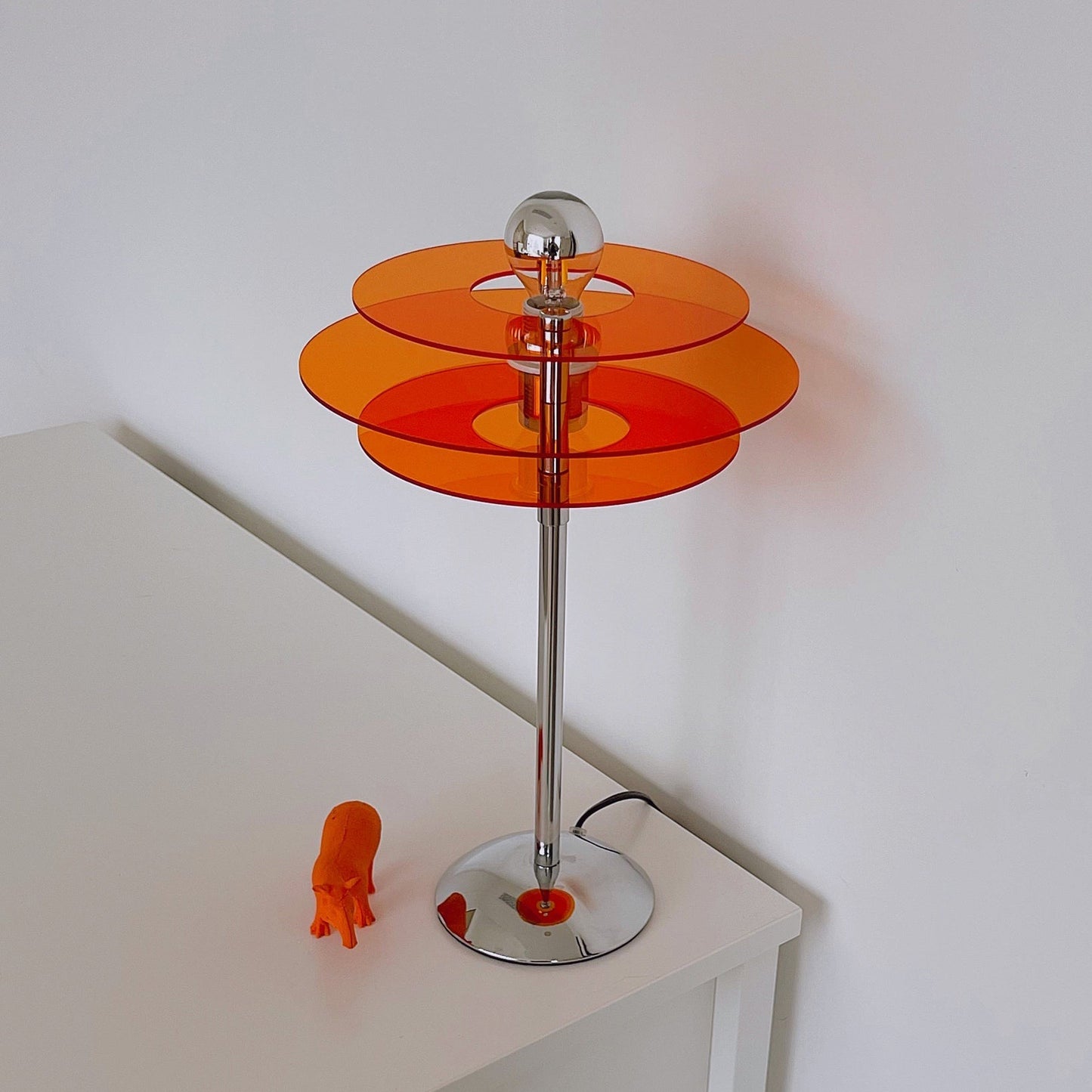 MirroredStyle - Geometrisk UFO Bordlampe