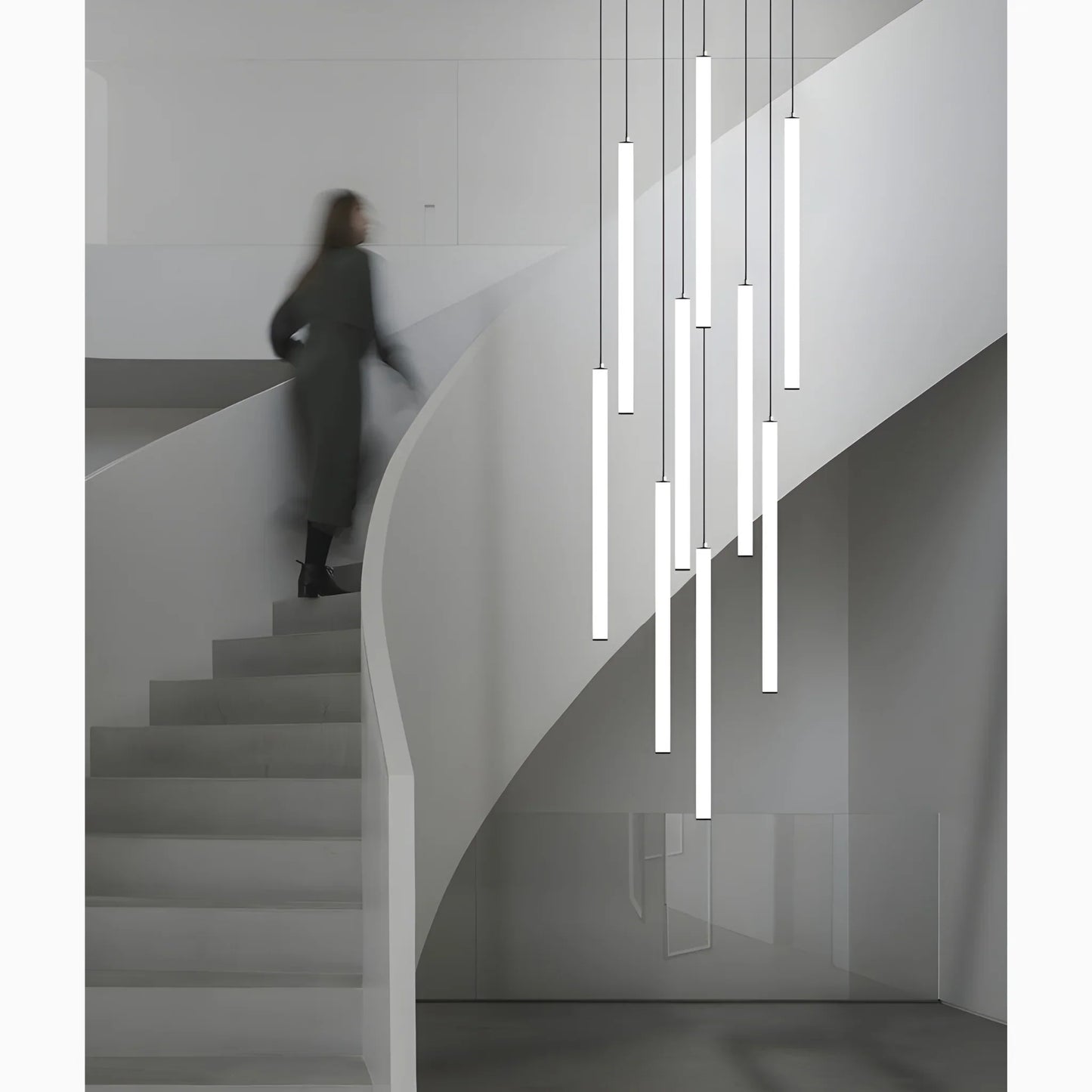 ElevateGlow - Luxuriöse vertikale Spiralpendelleuchte für Treppenhaus