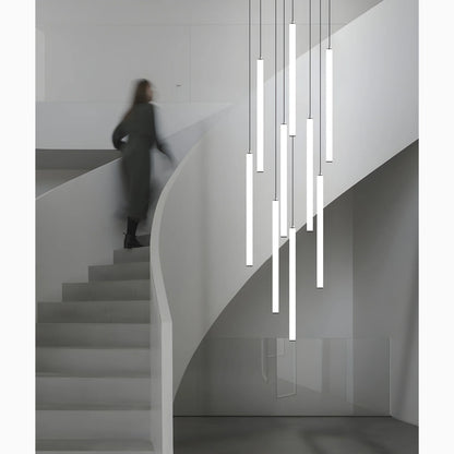 ElevateGlow - Luxuriöse vertikale Spiralpendelleuchte für Treppenhaus