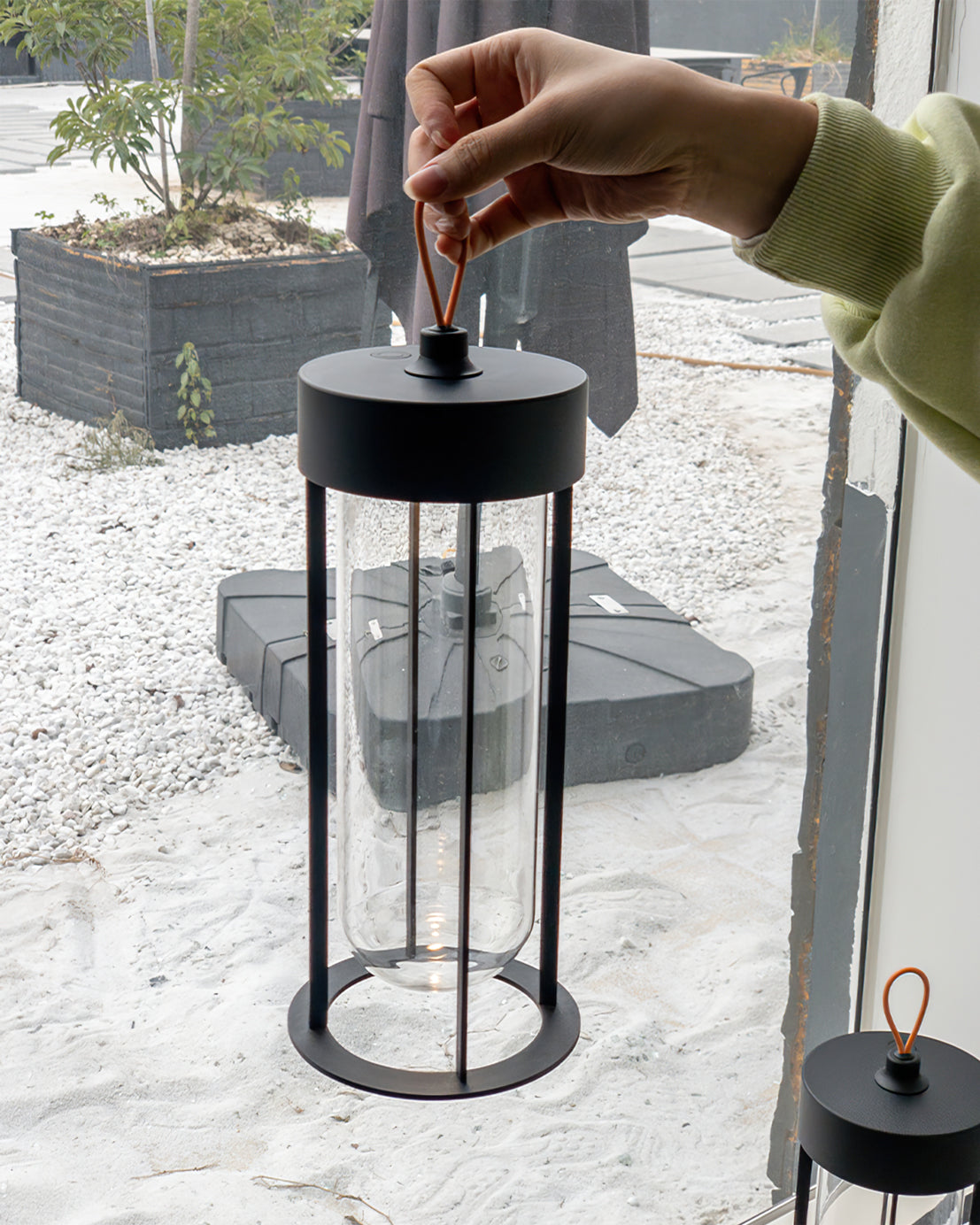 LumiBreeze - Kompakt bordlampe med dæmpbar LED