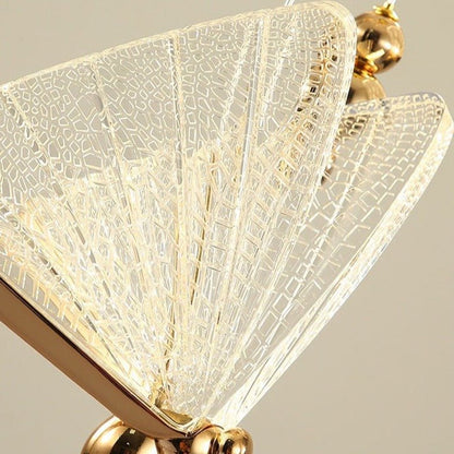 AviaraGlow - Schmetterlingsförmige Pendelleuchte mit integrierter LED-Beleuchtung