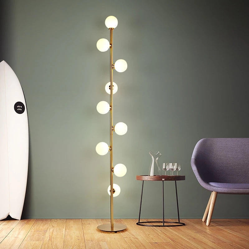 MinimalGold - Lampe sur pied en or scandinave