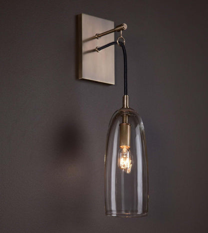 NovaBeam - Verfeinerte Wandleuchte in Gold