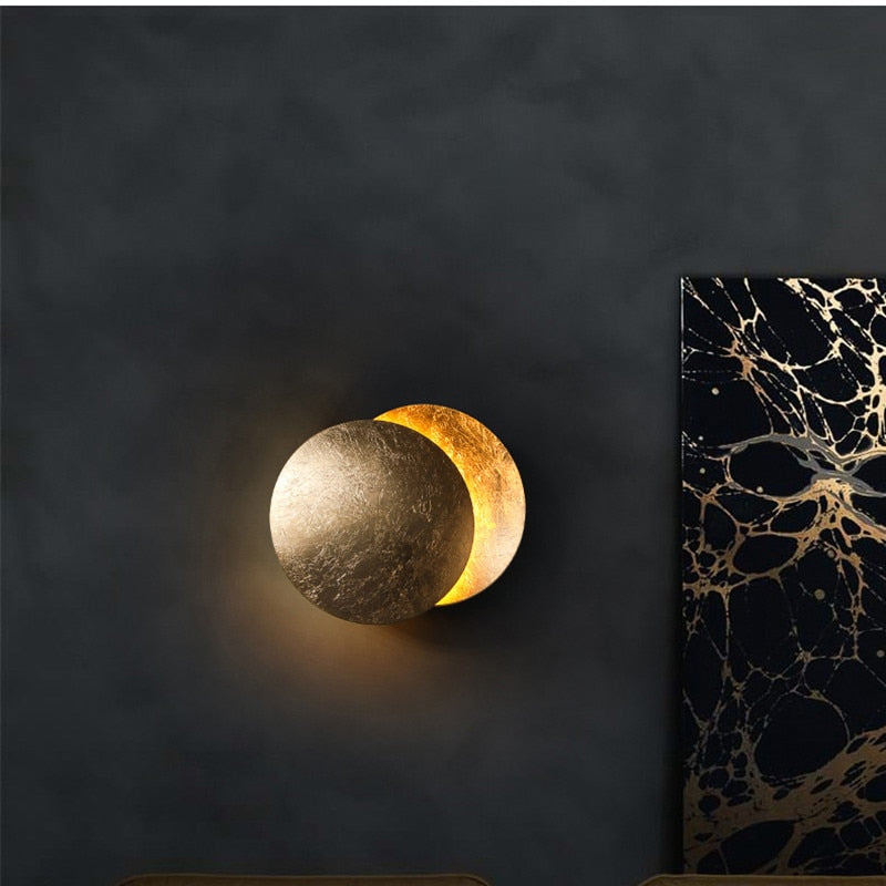 LunarEclipse - Væglampe med solvarme