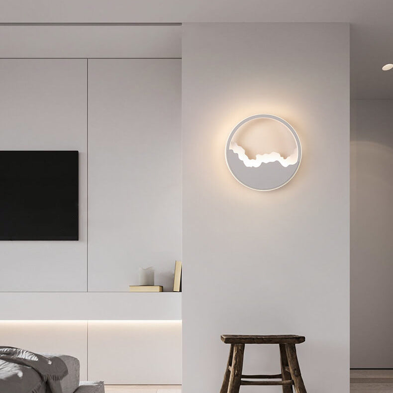 WaveGlow - Lampe murale ovale LED moderne en fer avec design ondulé raffiné