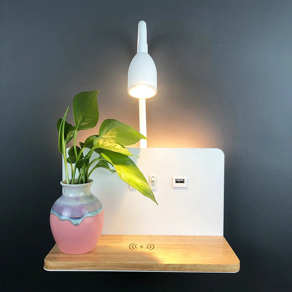 ChargeLight – Væglampe med USB og LED