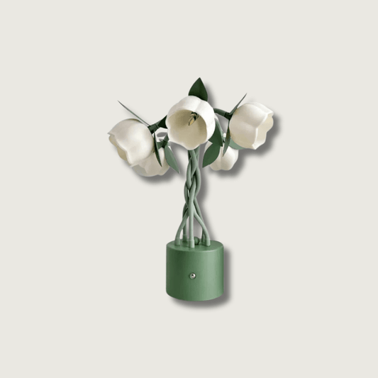PetalLight - Elegant Flower Inspired Table Lamp