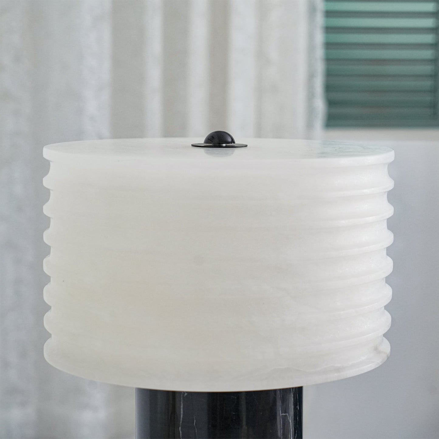 OutelaGlimmer - Bordlampe