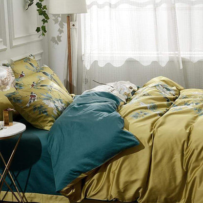 GoldenTranquility - Luxury Egyptian Cotton Pillowcase Set