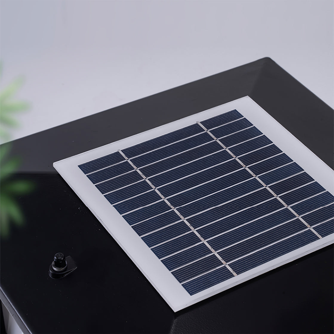 TritonGlow – Lampe de table LED moderne avec finition noire
