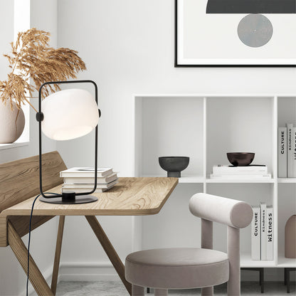 VividBeam – Lampe de table en verre au design élégant