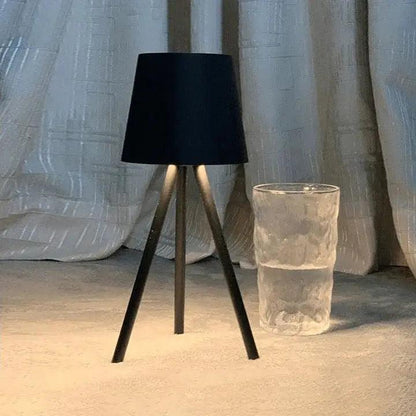 StandGlow - Lampe de table moderne sur trépied
