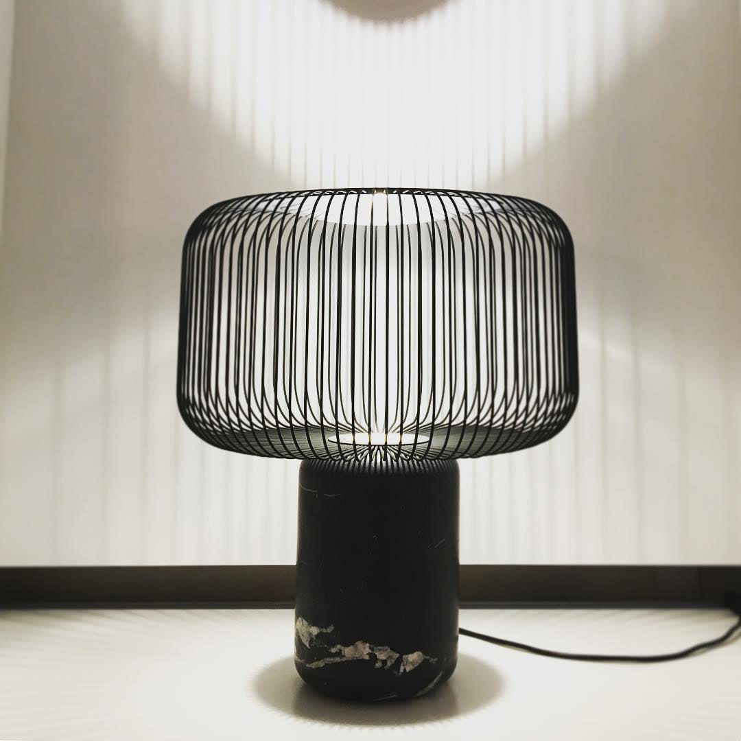 LuxeKeshi - Table Lamp with Modern Base and Subtle Lighting